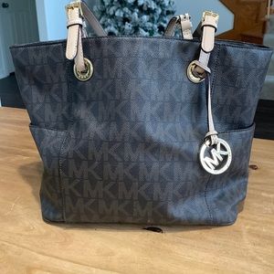 Michael Kors Signature Logo Purse